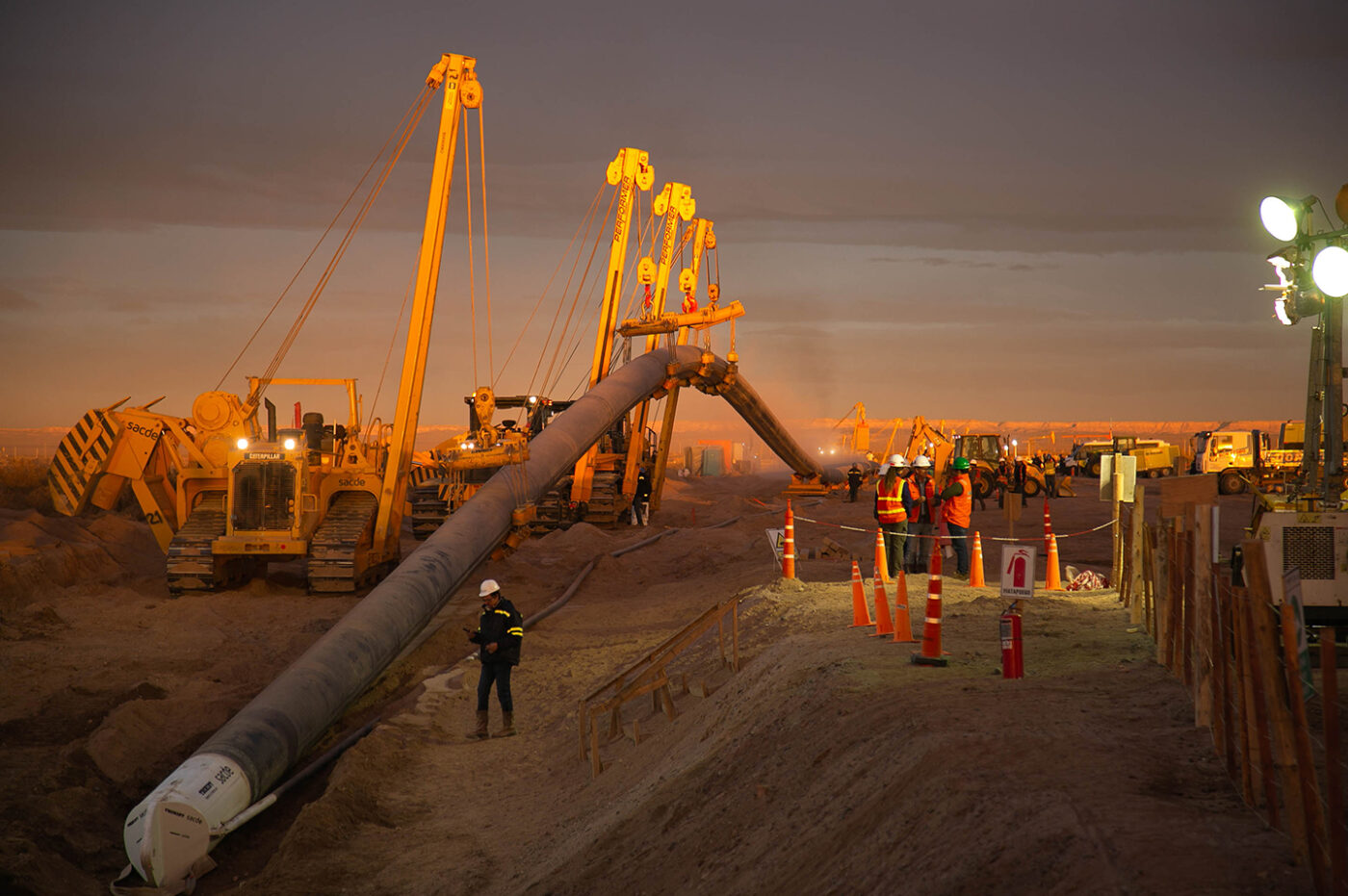 Herrenknecht Trailer-Rig on Rio Colorado crossing in Argentina - IPLOCA