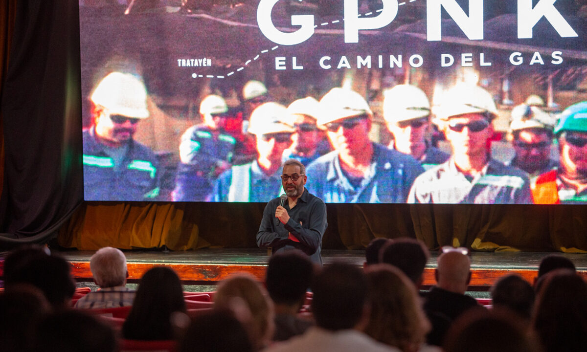 New documentary premieres about construction of Néstor Kirchner Pipeline